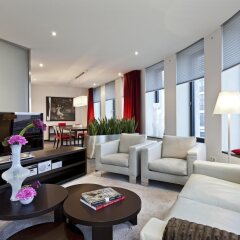 Отель Sofitel Berlin Kurfuerstendamm Германия, Берлин - 2 отзыва об отеле, цены и фото номеров - забронировать отель Sofitel Berlin Kurfuerstendamm онлайн комната для гостей фото 2
