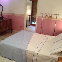 Отель B&B Falcone Кастровиллари комната для гостей фото 5