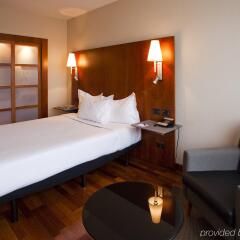 AC Hotel by Marriott Guadalajara, Spain комната для гостей фото 3