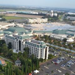 Отель Peermont D'oreale Grande at Emperors Palace спортивное сооружение