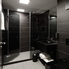 Отель Blackhome City Hotel Salzburg Австрия, Зальцбург - отзывы, цены и фото номеров - забронировать отель Blackhome City Hotel Salzburg онлайн ванная фото 2