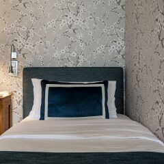 Отель Hôtel Parc Saint Séverin сейф в номере