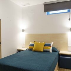 Отель TAKE Hostel Conil Испания, Кониль-де-ла-Фронтера - отзывы, цены и фото номеров - забронировать отель TAKE Hostel Conil онлайн комната для гостей фото 5