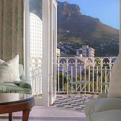 Отель Mount Nelson, A Belmond Hotel, Cape Town Южная Африка, Кейптаун - отзывы, цены и фото номеров - забронировать отель Mount Nelson, A Belmond Hotel, Cape Town онлайн балкон