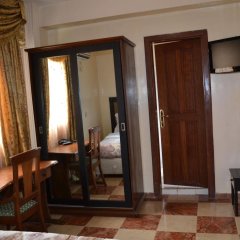 Aurelia Palace in Yaounde, Cameroon from 88$, photos, reviews - zenhotels.com room amenities photo 2