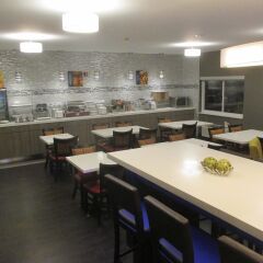 Отель Comfort Suites Hilliard Хиллиард питание фото 3