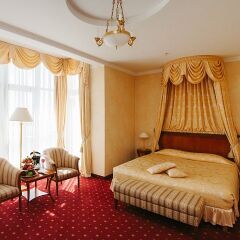Гранд Отель Эмеральд 5* Полулюкс с двуспальной кроватью
