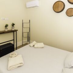 Отель Guest H4U Flores Almada City center Порту комната для гостей фото 3
