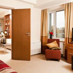 Гостиница Staybridge Suites St. Petersburg в Санкт-Петербурге - забронировать гостиницу Staybridge Suites St. Petersburg, цены и фото номеров Санкт-Петербург комната для гостей фото 2