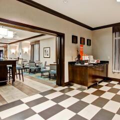 Отель Hampton Inn by Hilton Toronto Airport Corporate Centre Канада, Торонто - отзывы, цены и фото номеров - забронировать отель Hampton Inn by Hilton Toronto Airport Corporate Centre онлайн комната для гостей фото 5