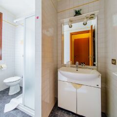 Отель Welc-oM Villa Италия, Абано-Терме - отзывы, цены и фото номеров - забронировать отель Welc-oM Villa онлайн ванная фото 2