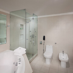 Отель Jumeirah Living - World Trade Centre Residence ванная фото 2