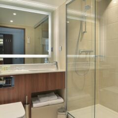 Отель Courtyard by Marriott Brussels EU Бельгия, Брюссель - 1 отзыв об отеле, цены и фото номеров - забронировать отель Courtyard by Marriott Brussels EU онлайн ванная фото 2