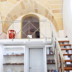 Отель Ferrante D'Aragona rooms Лечче развлечения