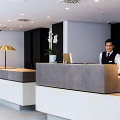 Fleming's Express Hotel Frankfurt (Formerly Intercity Hotel Frankfurt) интерьер отеля