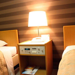 Fukuoka Recent Hotel Фукуока сейф в номере