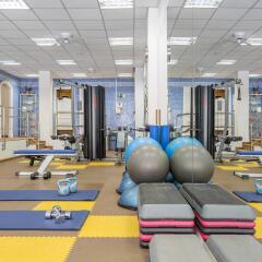 Отель Royal Oasis Club at Pueblo Quinta by Diamond Resorts фитнесс-зал