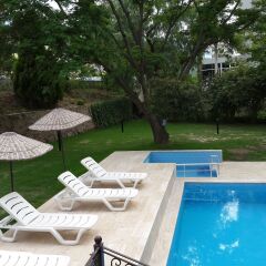 Doridas Hotel бассейн