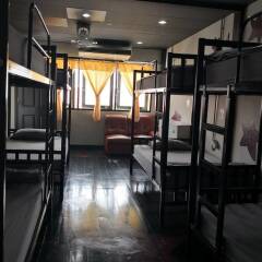 Feel Like Home Dormitory - Hostel интерьер отеля фото 3
