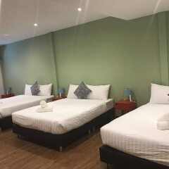 Отель Resort M - Mrt Huai Kwang Бангкок комната для гостей фото 3