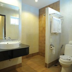 Baramee Resortel in Phuket, Thailand from 61$, photos, reviews - zenhotels.com bathroom photo 2