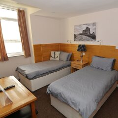 Firth Hotel & Restaurant in Lossiemouth, United Kingdom from 126$, photos, reviews - zenhotels.com guestroom