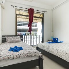 Отель Cozy TownHouse HuaLampong Бангкок комната для гостей фото 2