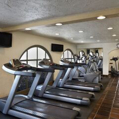 Отель Santa Barbara House фитнесс-зал