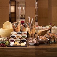 Отель Grand Intercontinental Seoul Parnas Южная Корея, Сеул - 2 отзыва об отеле, цены и фото номеров - забронировать отель Grand Intercontinental Seoul Parnas онлайн питание