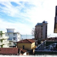 Hotel Flores пляж