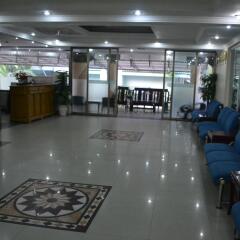 Hoa Cuong Hotel интерьер отеля фото 3