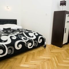Апартаменты Black & White Apartment by Venceslas Sq. детские мероприятия