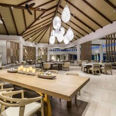 Отель Phuket Marriott Resort & Spa, Merlin Beach питание