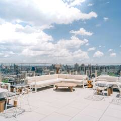 Hotel 50 Bowery NYC бассейн