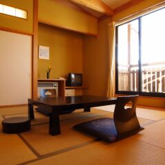 Отель Hakuba Alpine Hotel Япония, Хакуба - отзывы, цены и фото номеров - забронировать отель Hakuba Alpine Hotel онлайн комната для гостей