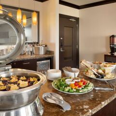 Отель Hilton Columbus/Polaris Колумбус питание фото 3