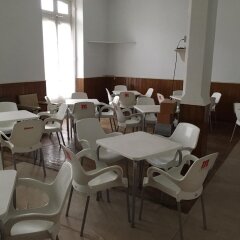 Отель Albergue De Peregrinos La Bilbaina Испания, Сантония - отзывы, цены и фото номеров - забронировать отель Albergue De Peregrinos La Bilbaina онлайн помещение для мероприятий фото 2