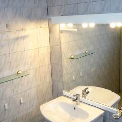 Апартаменты LUXKV Apartment on 2nd Dubrovskaya ванная