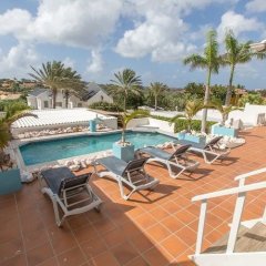 Curacao 42 in Willemstad, Curacao from 179$, photos, reviews - zenhotels.com pool