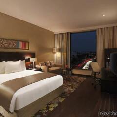 Отель Hilton Jaipur комната для гостей фото 5