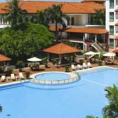 Отель Diamond Westlake Suites Ханой бассейн фото 3