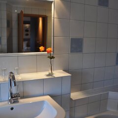 Manoir Kasselslay in Munshausen, Luxembourg from 136$, photos, reviews - zenhotels.com bathroom photo 3