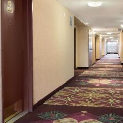 Отель Days Inn & Suites Langley интерьер отеля