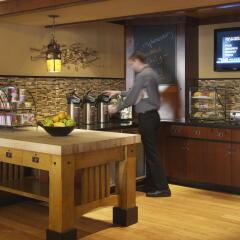 Larkspur Landing Milpitas - An All-Suite Hotel гостиничный бар