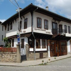 Отель Kazasovata Guest House Болгария, Трявна - отзывы, цены и фото номеров - забронировать отель Kazasovata Guest House онлайн парковка