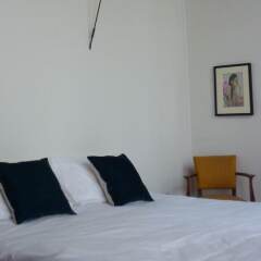 Отель La Loge des Avocats by Mon Hotel Particulier Франция, Лион - отзывы, цены и фото номеров - забронировать отель La Loge des Avocats by Mon Hotel Particulier онлайн комната для гостей фото 2
