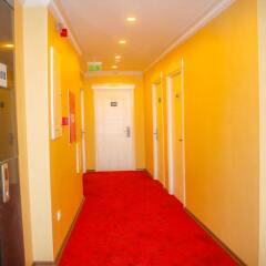 Deluxe Newport Hotel интерьер отеля