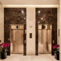 WD Hotel бассейн