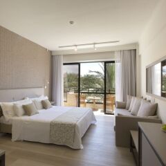 Отель Venus Beach Hotel Кипр, Пафос - 3 отзыва об отеле, цены и фото номеров - забронировать отель Venus Beach Hotel онлайн фото 10