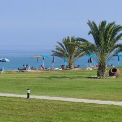 Natura Beach Hotel and Villas спортивное сооружение